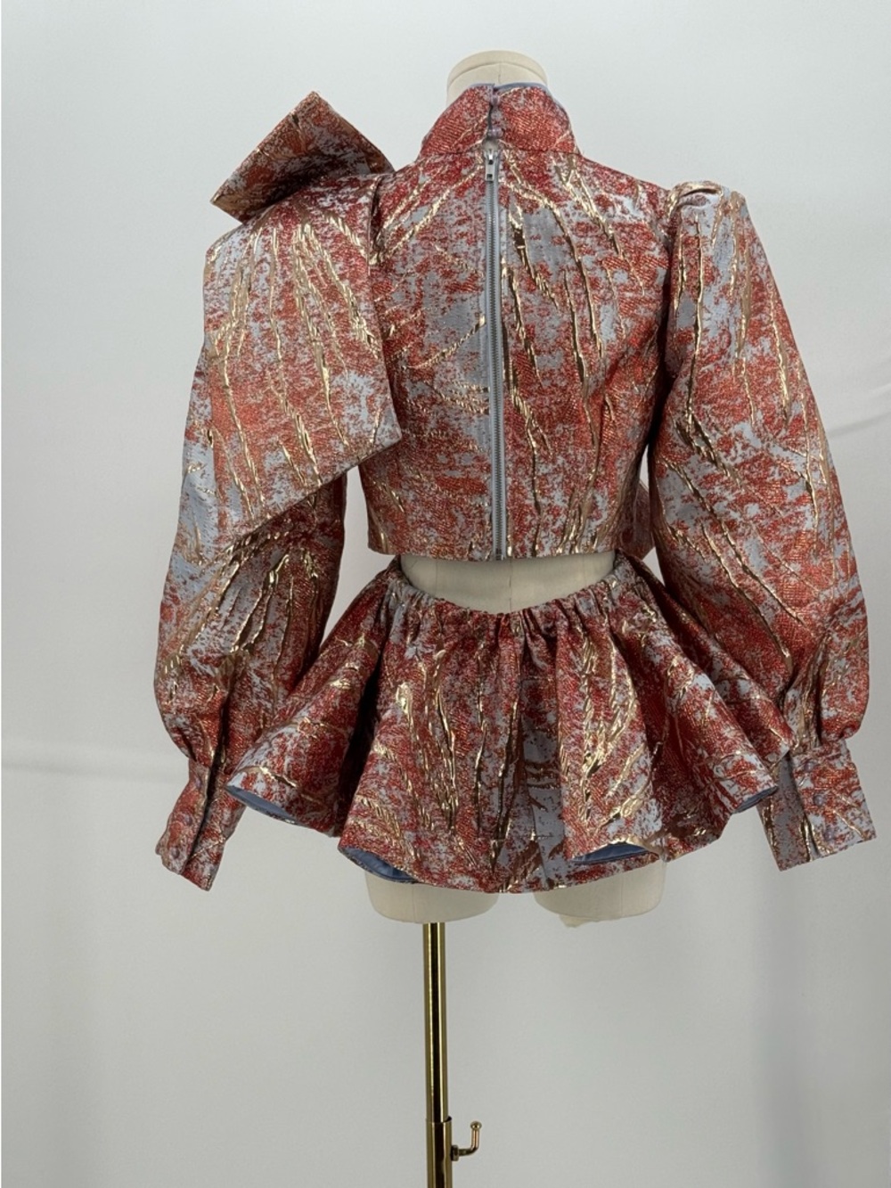 Akira Luxury Metallic Brocade Bow Peplum Blouse Elegant High Neck Statement Top - Picture 3 of 15